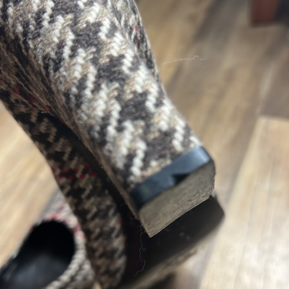 PRADA TWEED HEELS size 39.5 - Picture 8 of 10
